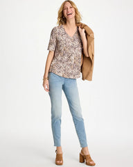 Chico's / Printed Cotton Slub V-Neck Tee