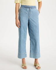 Chico's / Lightweight Wide-Leg Crop Jeans
