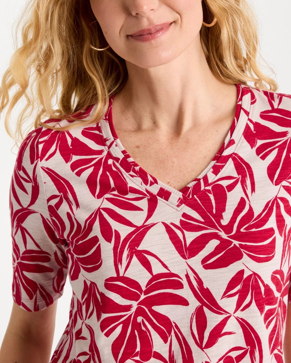 Chico's For Sale - Printed Cotton Slub V-Neck Tee