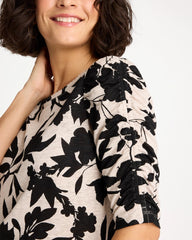 Chico's On Sale - Flora Linen Ruched Sleeve Tee