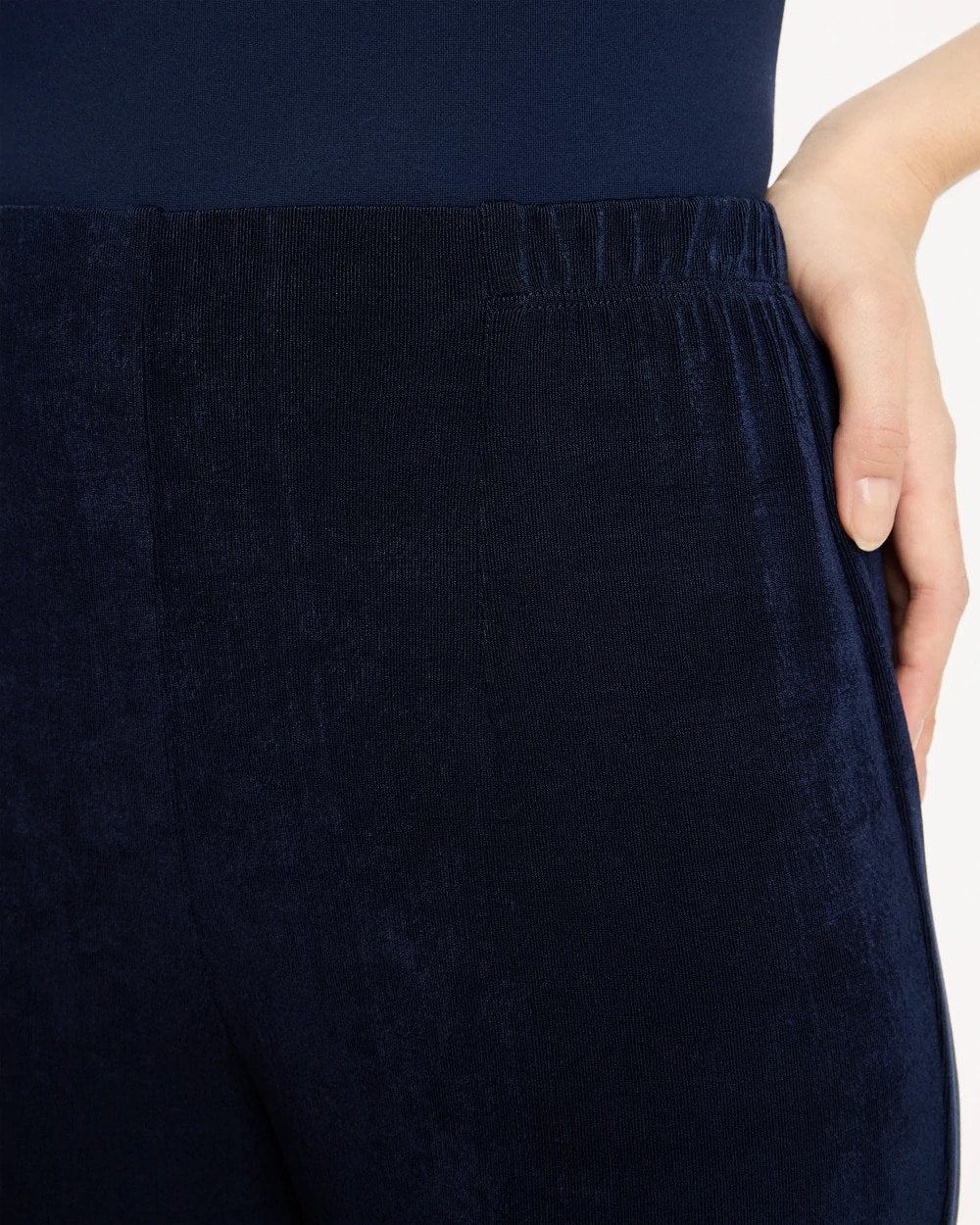 Chico's On Sale - Travelers™ No Tummy Cropped Pants