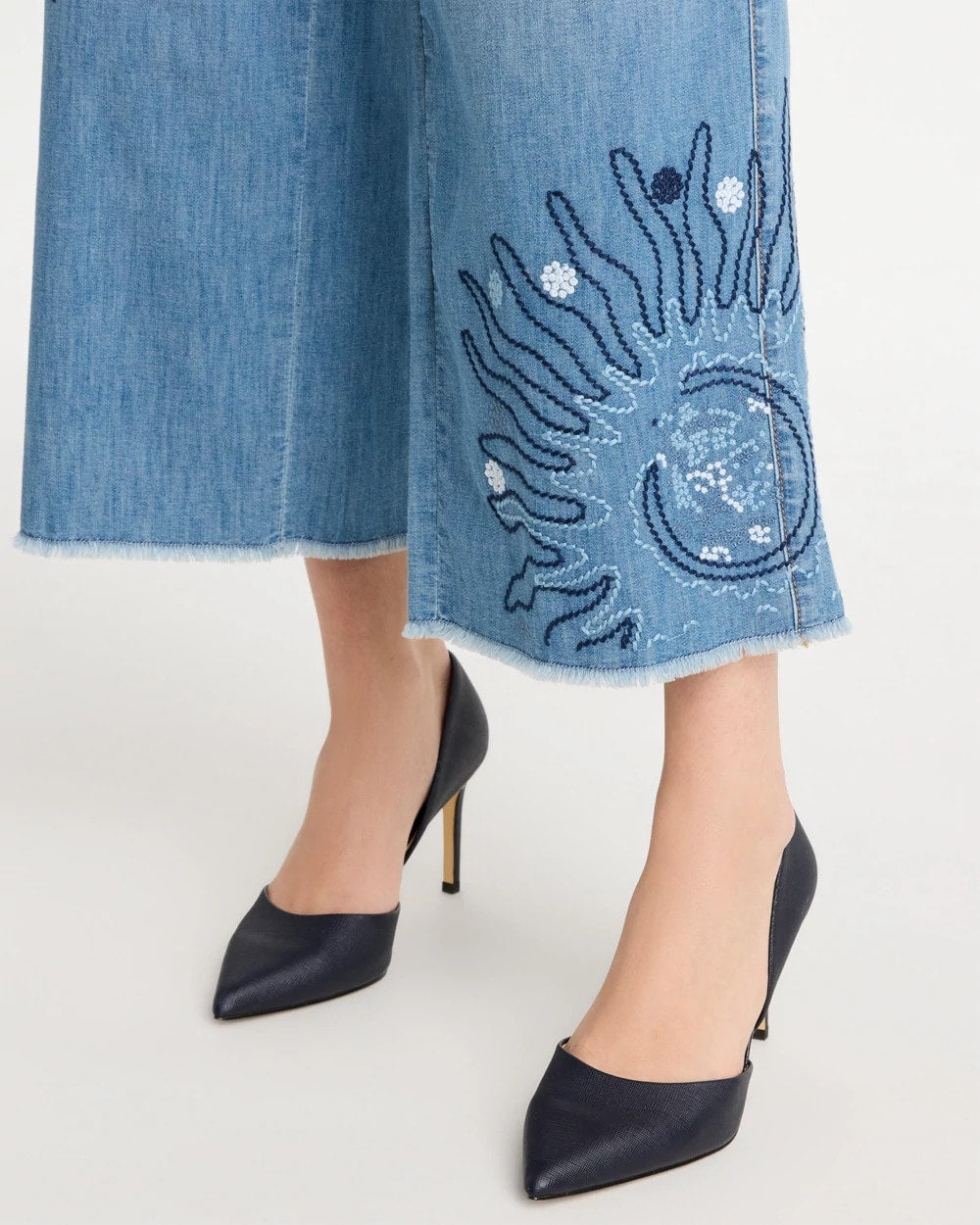Chico's US - Embellished Ultra Lightweight Crop Jeans