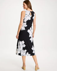 Chico's / Travelers™ Knit Abstract Floral Swing Dress