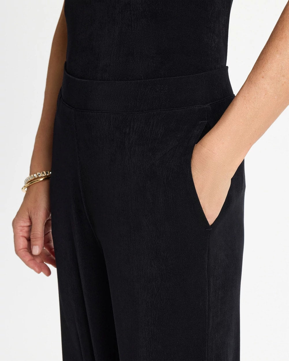 Chico's Online - Petite Travelers™ Wide-Leg Pocket Pants