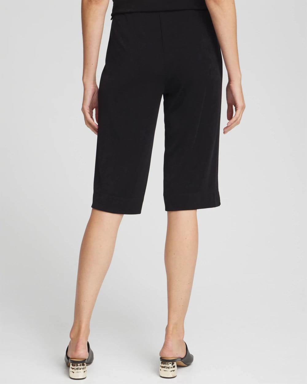 Chico's For Sale - Travelers™ No Tummy Shorts