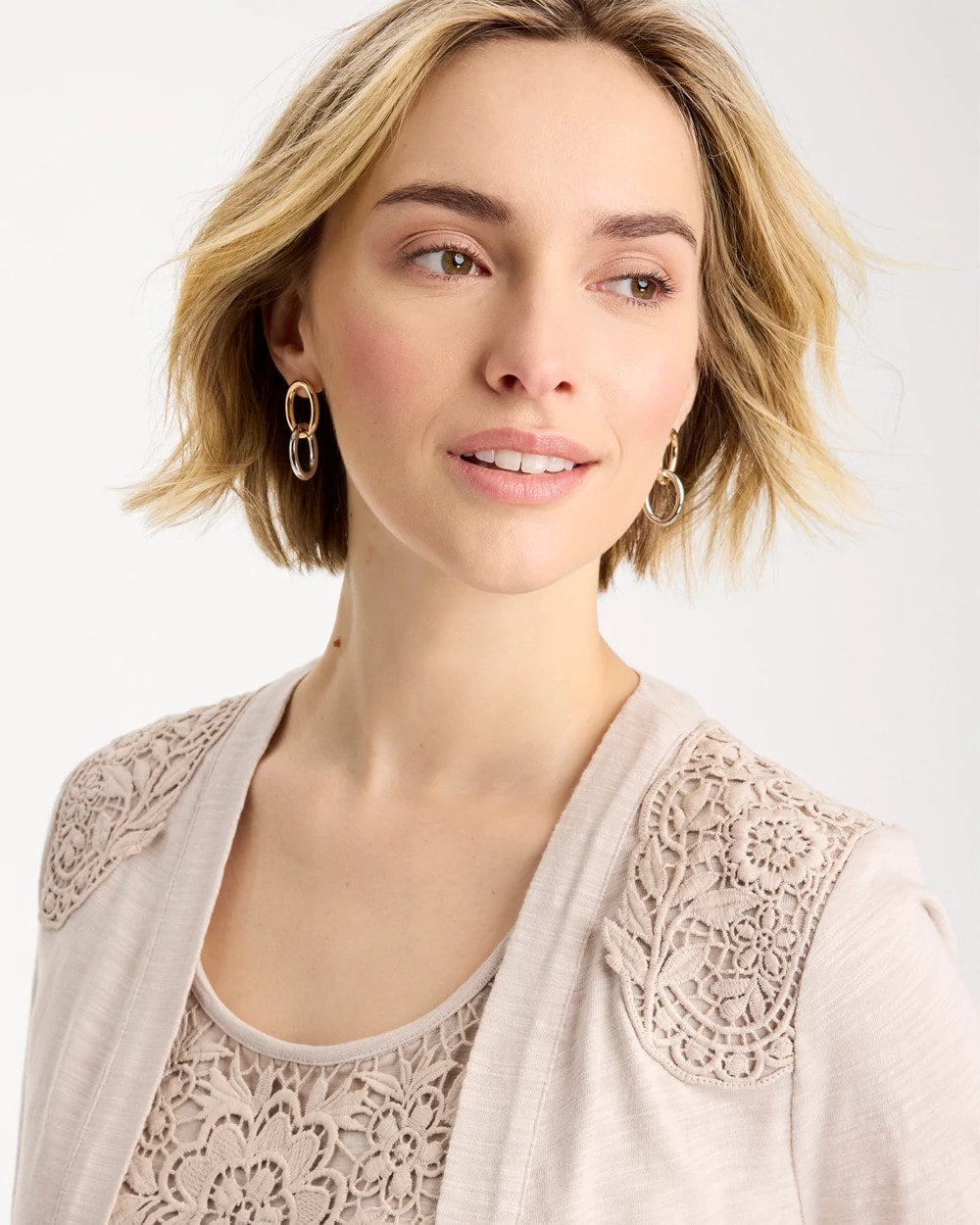 Chico's / Embroidered Cotton Slub 3/4 Sleeve Cardigan