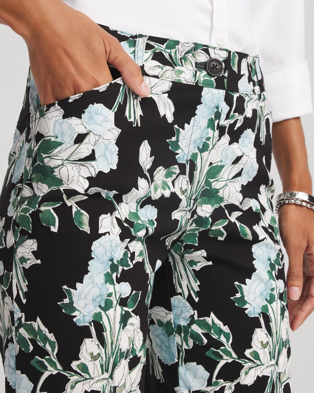 Chico's For Sale - Floral Emme Straight Ankle Pants