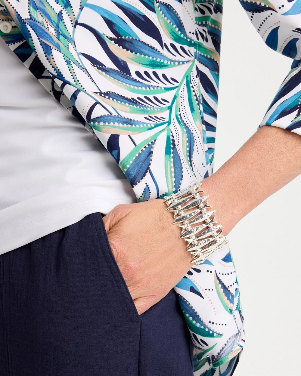 Chico's For Sale - Silvertone Fish Stretch Bracelet