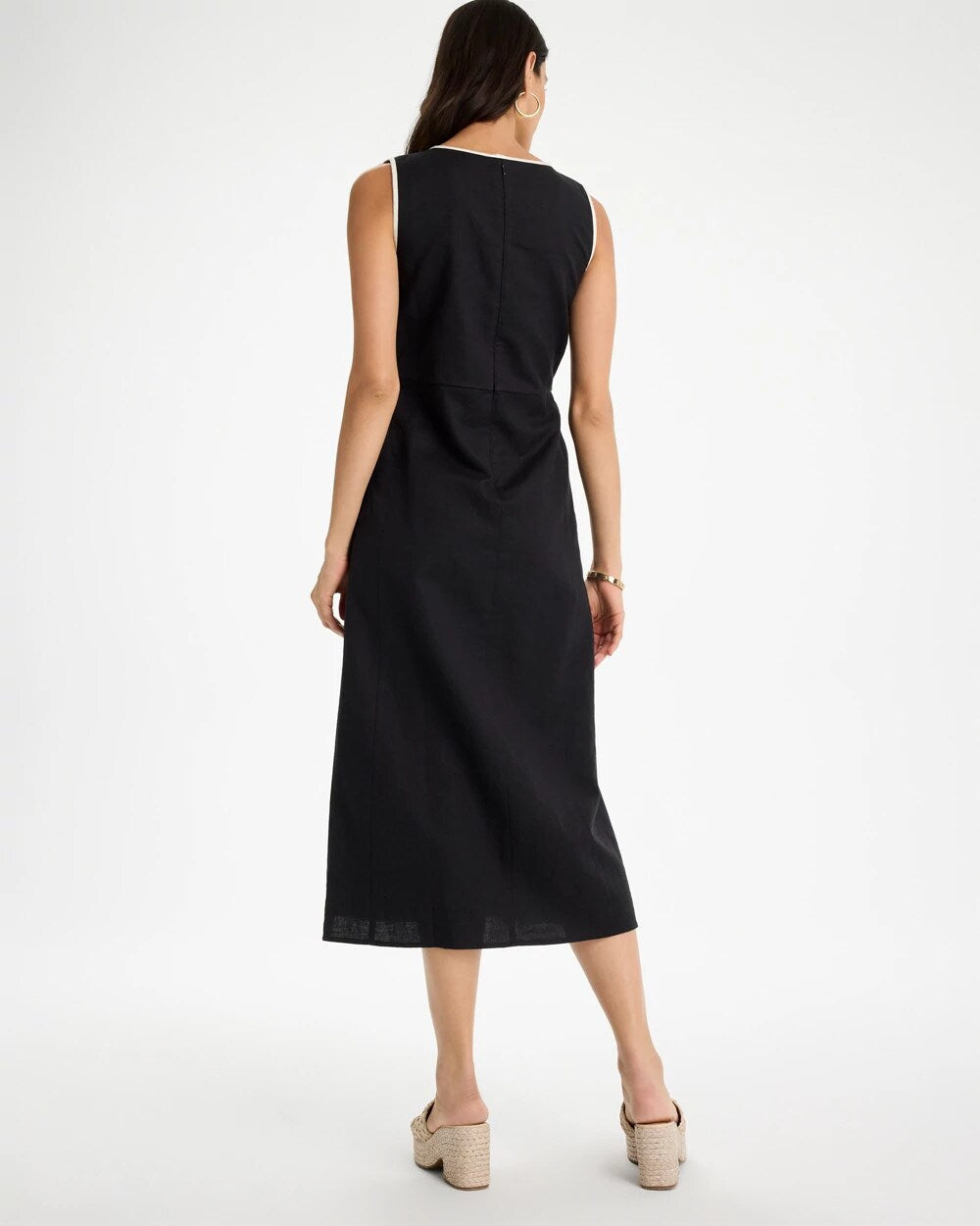Chico's For Sale - Sleeveless Surplice Linen Dress