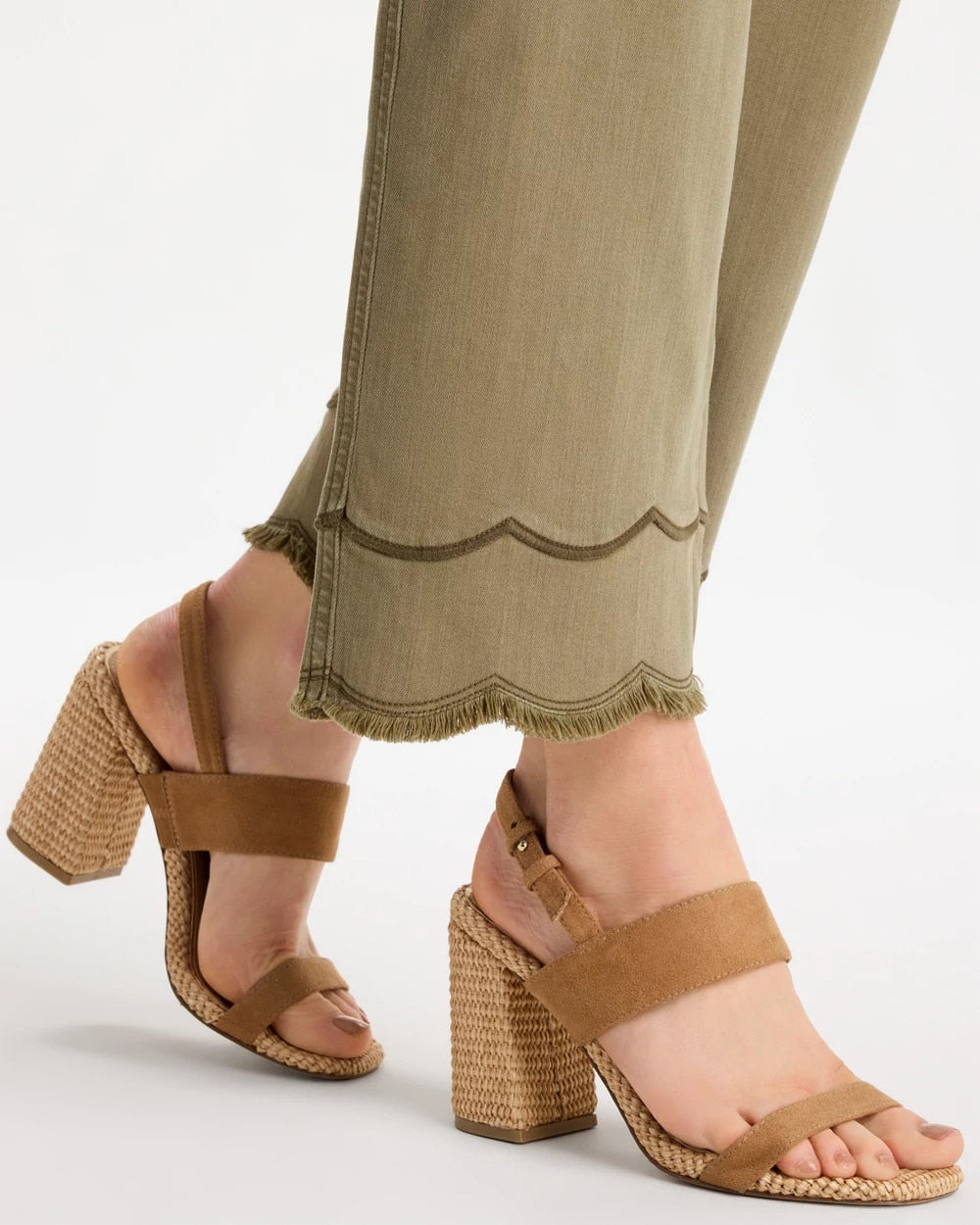 Chico's Outlet - Scallop Pull-On Wide-Leg Crop Jeans