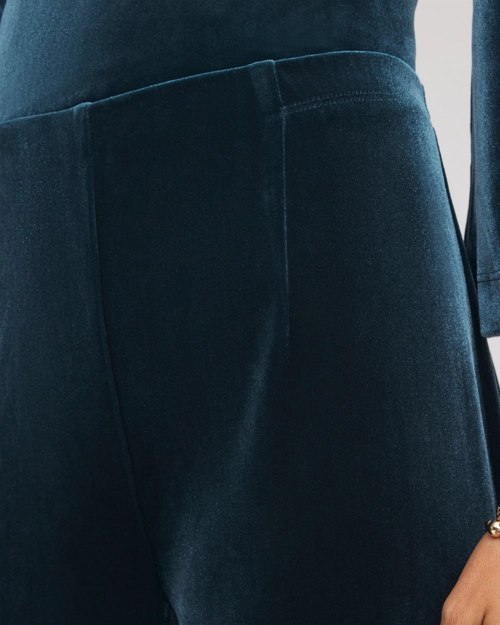 Chico's For Sale - Travelers™ Velvet No Tummy Pants