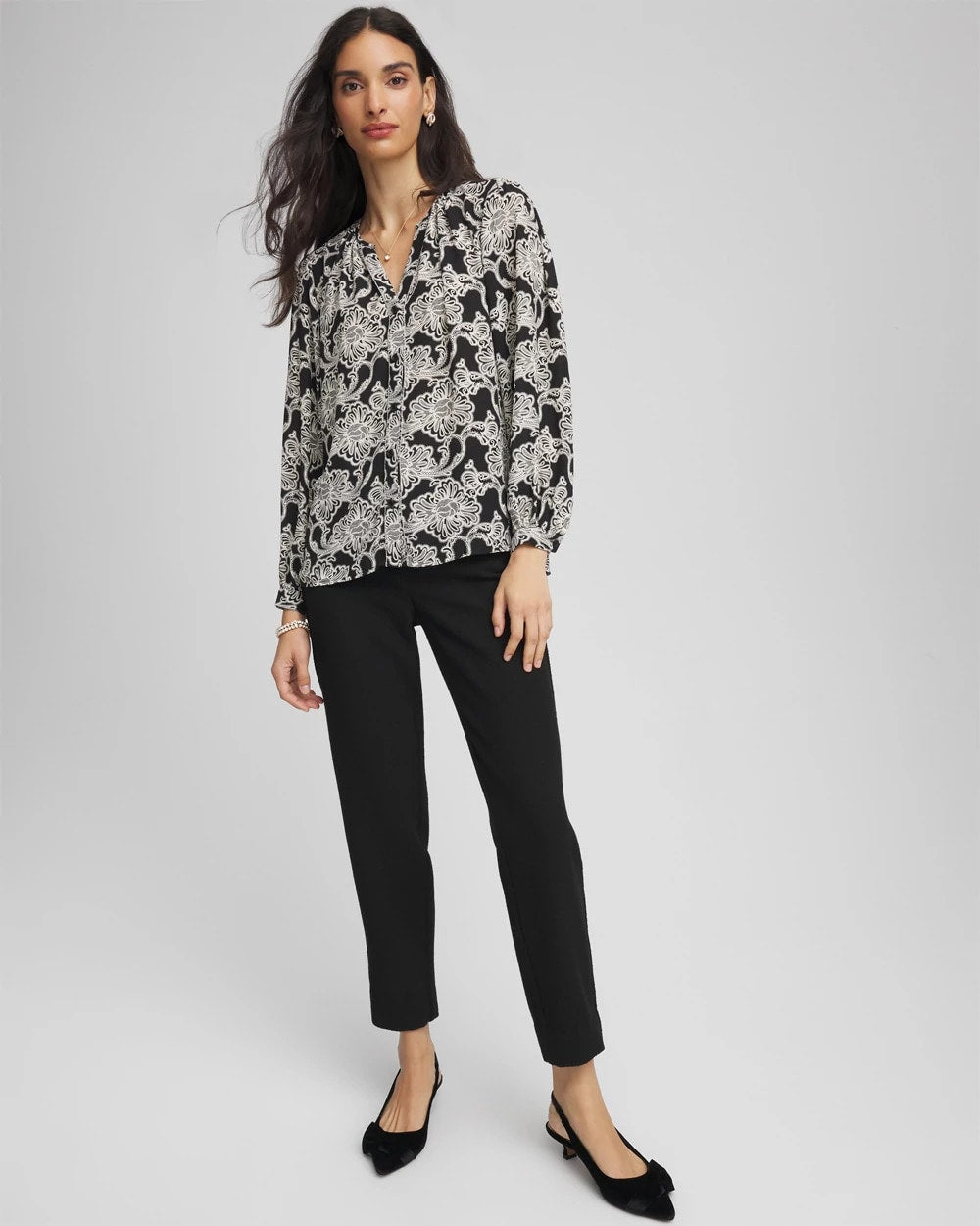 Chico's / Matelassé Slim Tapered Ankle Pants