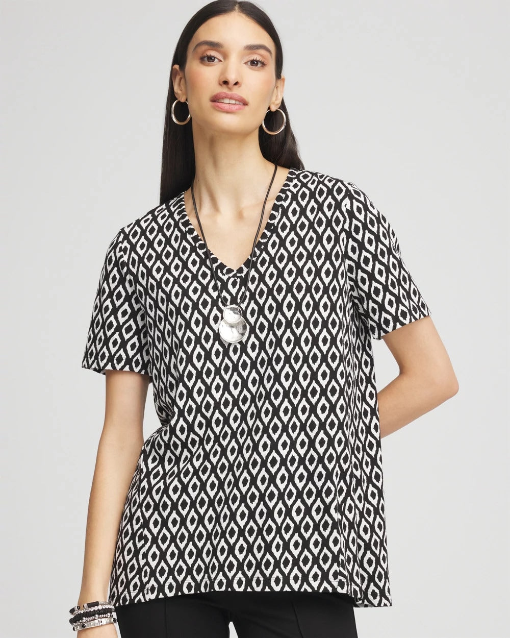 Chico's / Graphic Slub V-Neck Tee