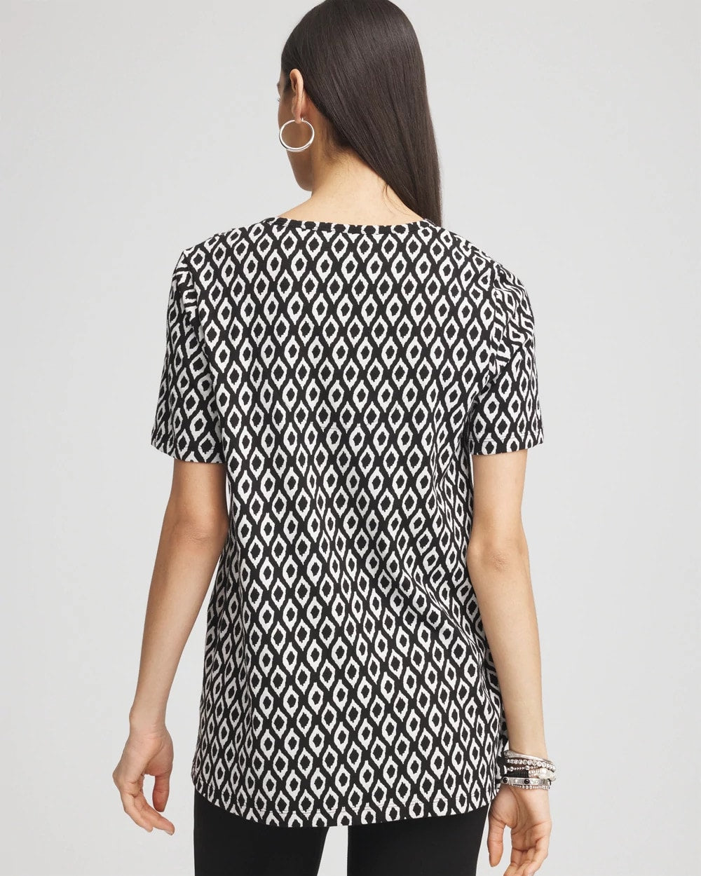 Chico's / Graphic Slub V-Neck Tee