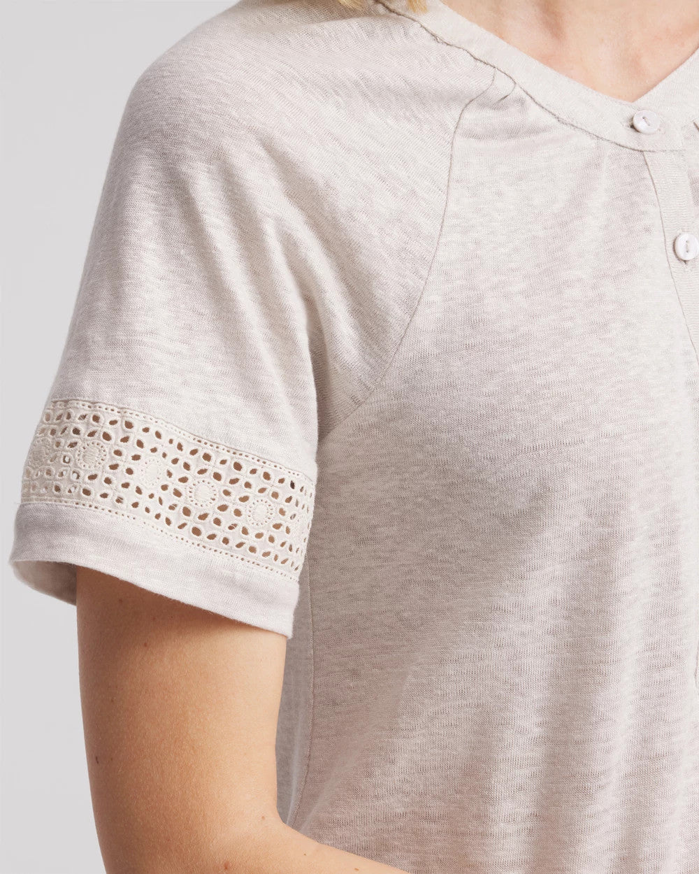 Chico's / Linen Lace-Cutwork Sleeve Henley Tee