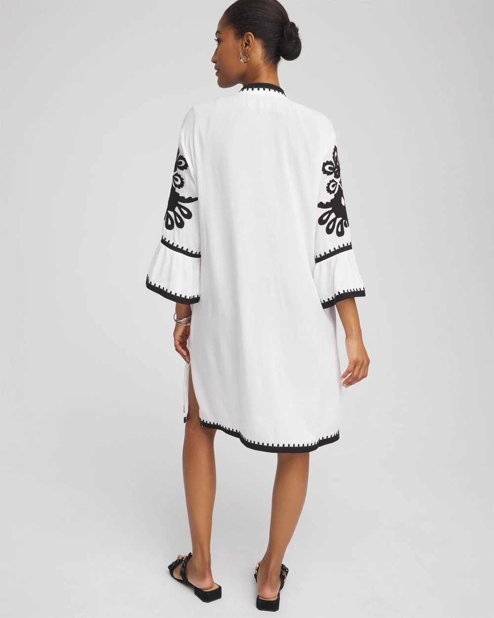 Chico's / Embroidered Beach Swimsuit Cover Up